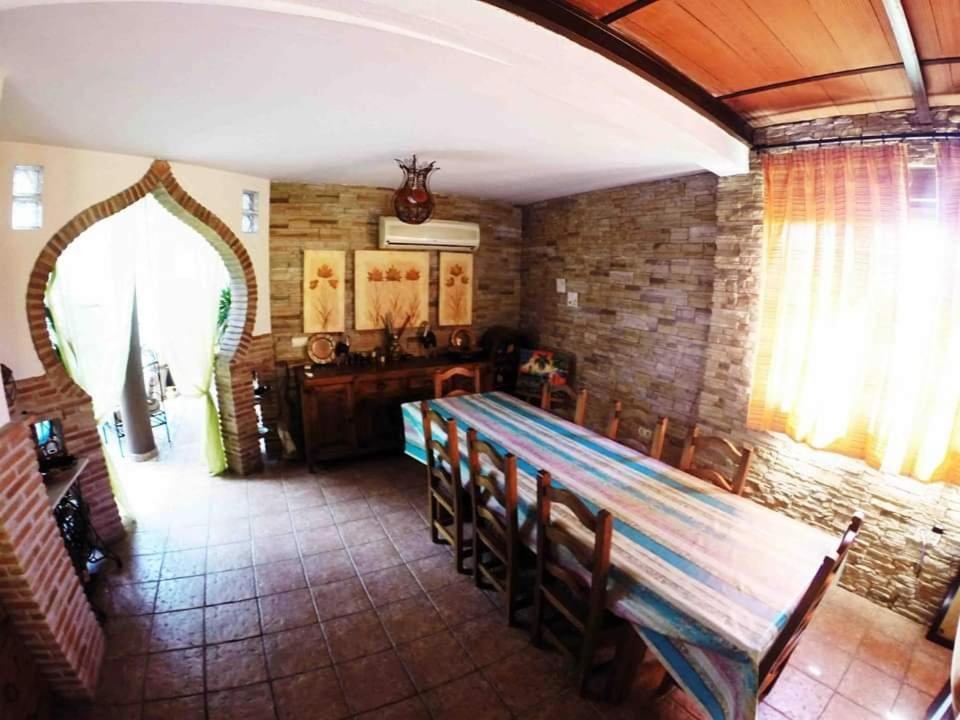 Villa Robles タリファ エクステリア 写真